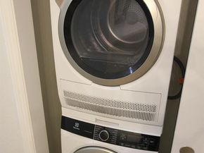 Undisclosed Address #41104777, Walnut Creek CA 94598