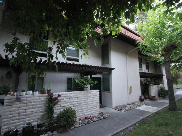 Undisclosed Address #41104777, Walnut Creek CA 94598