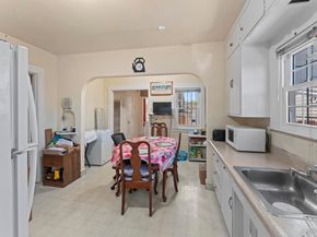 1206 60th Ave, Oakland CA 94621