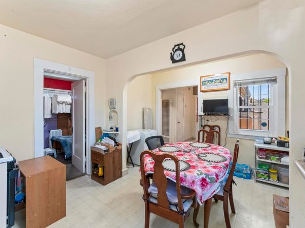 1206 60th Ave, Oakland CA 94621