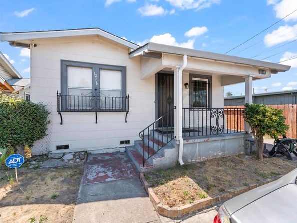1206 60th Ave, Oakland CA 94621