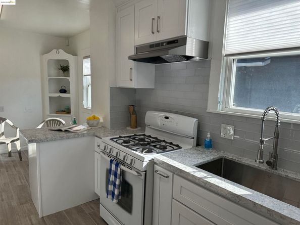 1937 87th Avenue, Oakland CA 94621