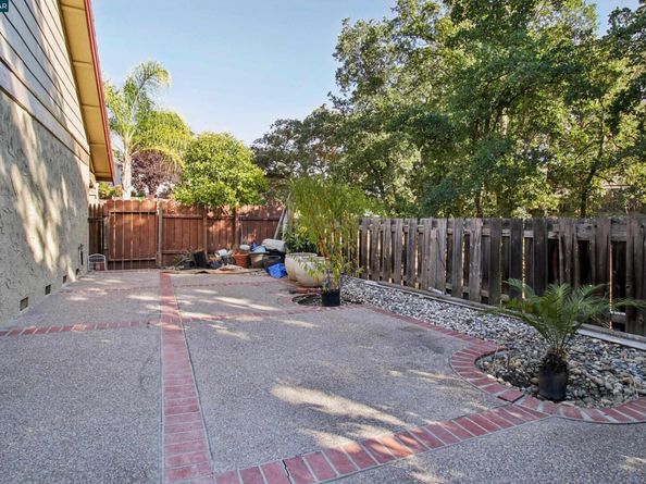 2409 Lavender Dr, Walnut Creek CA 94596