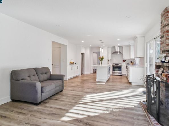 2409 Lavender Dr, Walnut Creek CA 94596