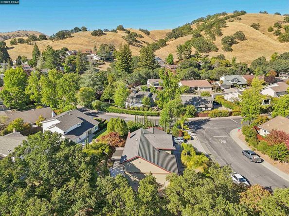 2409 Lavender Dr, Walnut Creek CA 94596