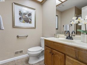 6444 Boone Dr, Castro Valley CA 94552