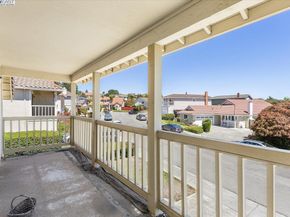 6444 Boone Dr, Castro Valley CA 94552