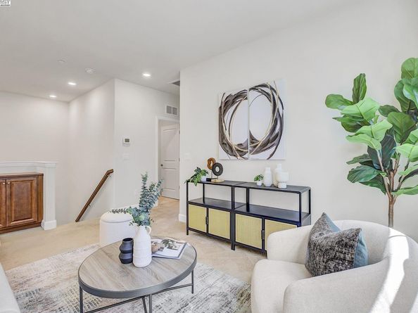 41538 Casabella Cmn, Fremont CA 94539