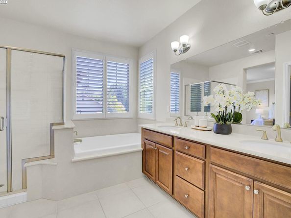 41538 Casabella Cmn, Fremont CA 94539