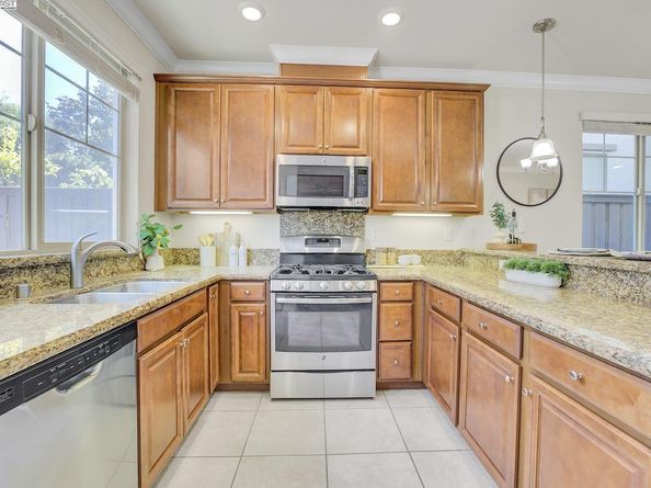 41538 Casabella Cmn, Fremont CA 94539