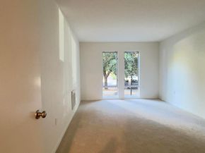 425 Orange Street 112, Oakland CA 94610