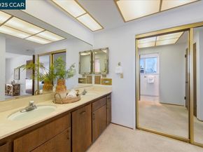 3900 Campolindo Dr, Moraga CA 94556