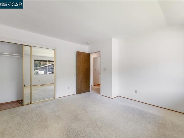 3900 Campolindo Dr, Moraga CA 94556