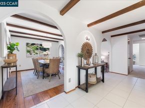 3900 Campolindo Dr, Moraga CA 94556