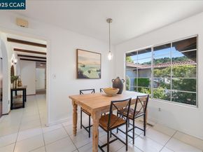 3900 Campolindo Dr, Moraga CA 94556