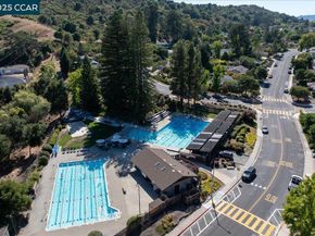3900 Campolindo Dr, Moraga CA 94556