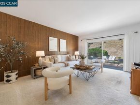 3900 Campolindo Dr, Moraga CA 94556