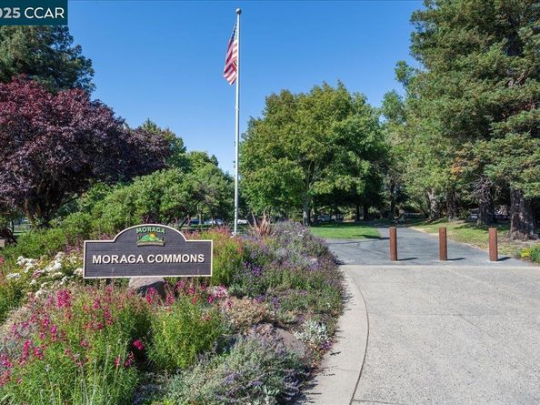 3900 Campolindo Dr, Moraga CA 94556