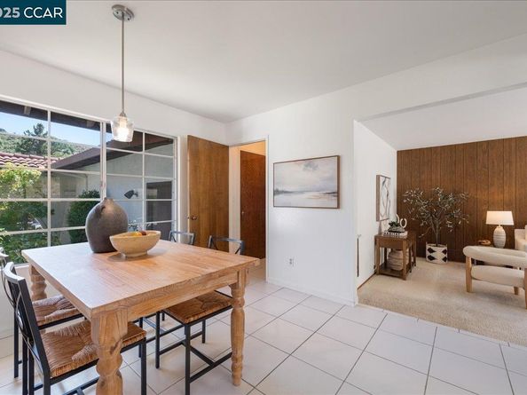 3900 Campolindo Dr, Moraga CA 94556