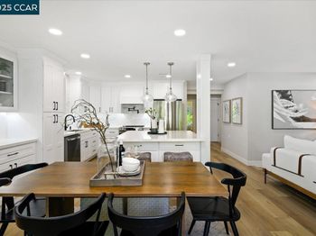 2601 Pine Knoll Dr
