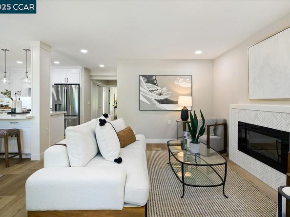 2601 Pine Knoll Dr 4, Walnut Creek CA 94595