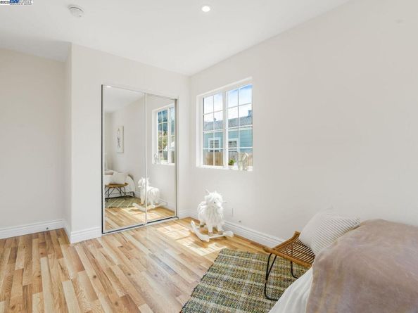 455 32nd St, Richmond CA 94804
