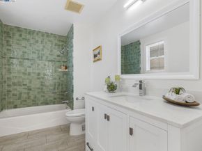 455 32nd St, Richmond CA 94804