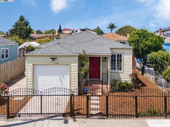 455 32nd St, Richmond CA 94804