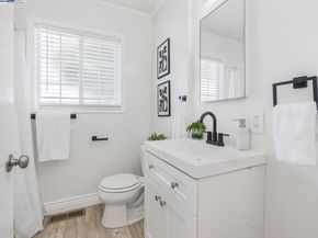 455 32nd St, Richmond CA 94804