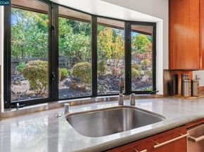 127 Devin Dr, Moraga CA 94556