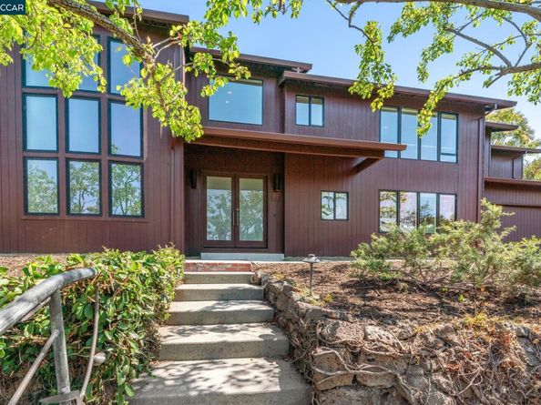 127 Devin Dr, Moraga CA 94556