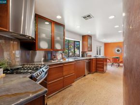 127 Devin Dr, Moraga CA 94556
