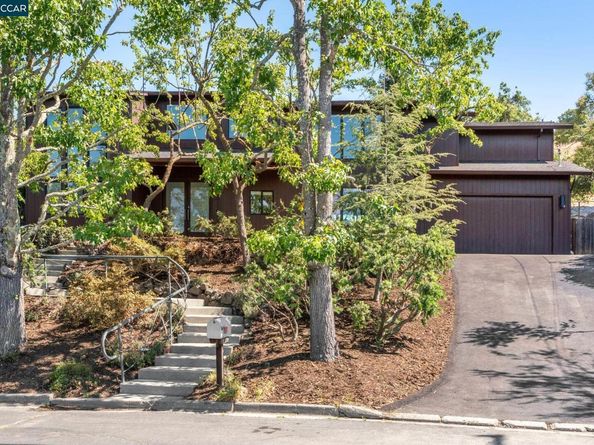 127 Devin Dr, Moraga CA 94556