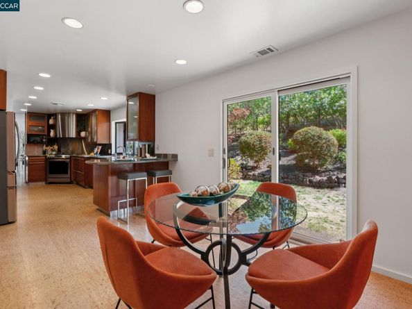 127 Devin Dr, Moraga CA 94556