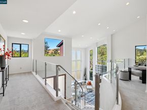 127 Devin Dr, Moraga CA 94556
