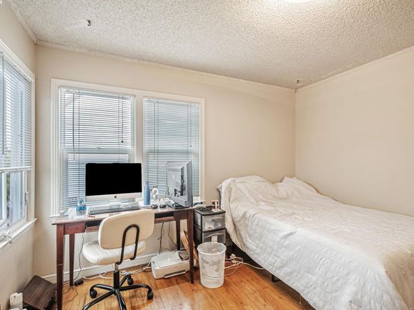 1942 Jennings Street, San Francisco CA 94124