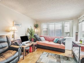 1942 Jennings Street, San Francisco CA 94124