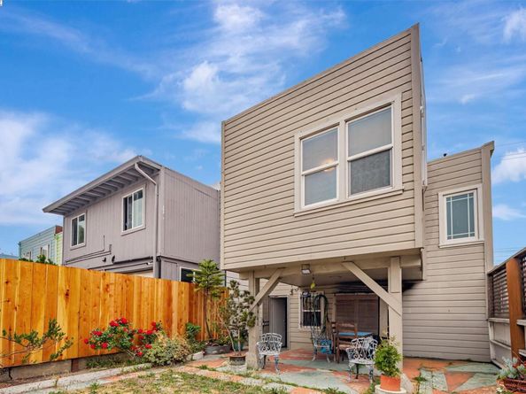 1942 Jennings Street, San Francisco CA 94124
