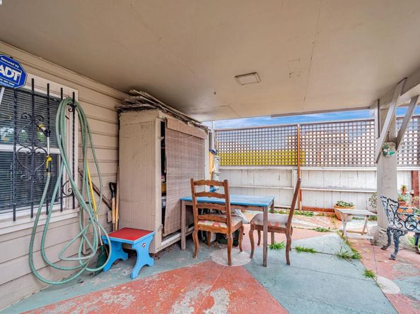 1942 Jennings Street, San Francisco CA 94124