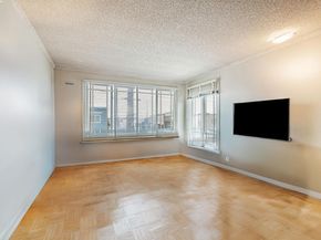 1942 Jennings Street, San Francisco CA 94124