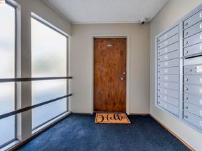 567 Oakland Ave. 101, Oakland CA 94611