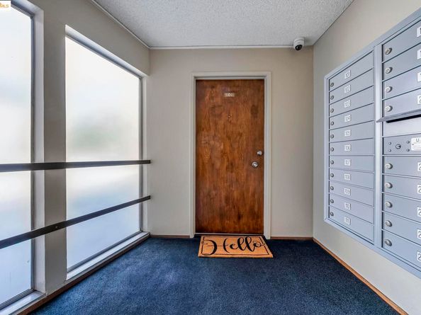 567 Oakland Ave. 101, Oakland CA 94611