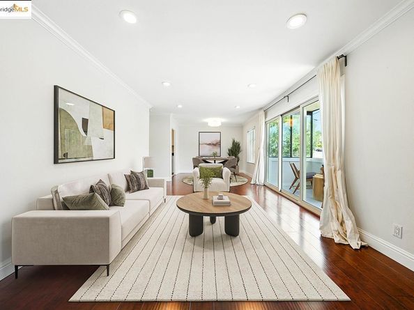 567 Oakland Ave. 101, Oakland CA 94611