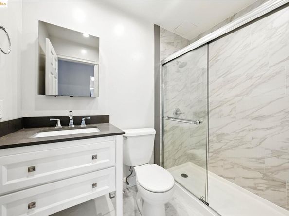 567 Oakland Ave. 101, Oakland CA 94611