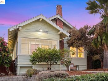 4207 Aqua Vista St