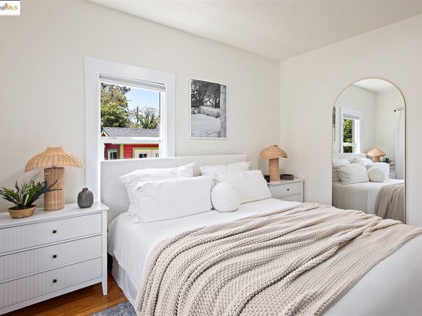 4207 Aqua Vista St, Oakland CA 94601