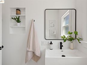 4207 Aqua Vista St, Oakland CA 94601