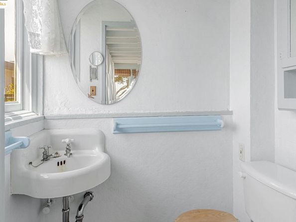 2517 Cedar St, Berkeley CA 94708