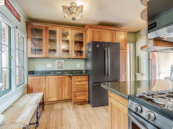 2517 Cedar St, Berkeley CA 94708