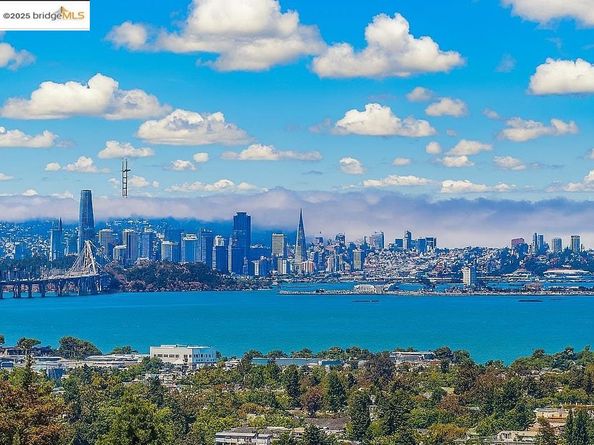 2517 Cedar St, Berkeley CA 94708